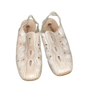 Remonte  almond beige leather slingback cutout shoes 41 10 like new